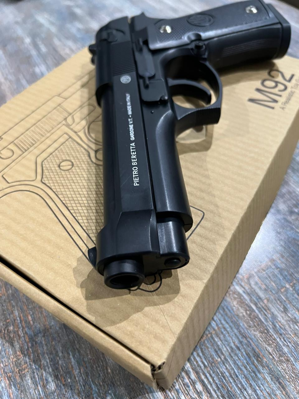 Full Black Petrio Beretta Gun Toy