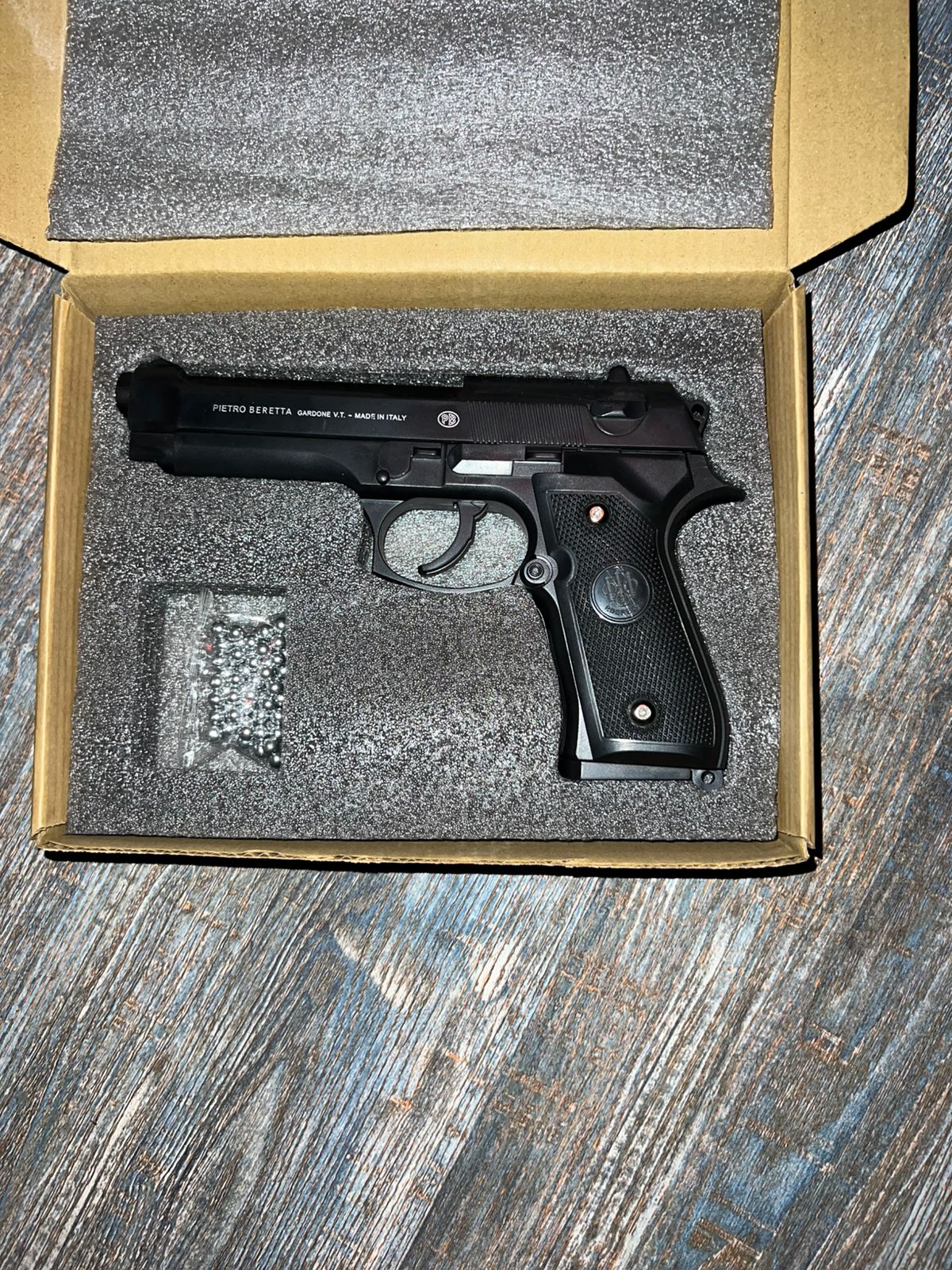 Full Black Petrio Beretta Gun Toy